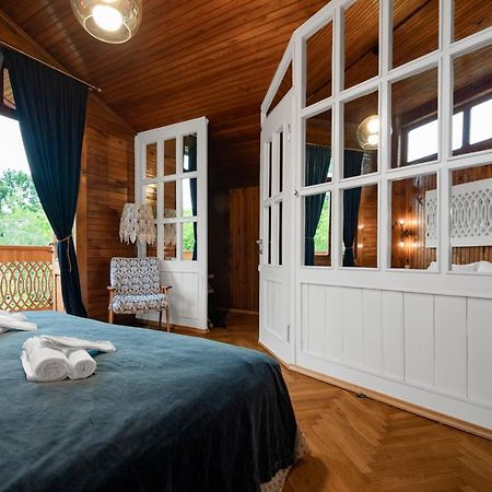 Menabde Winery Hotel Ozurget'i Luaran gambar