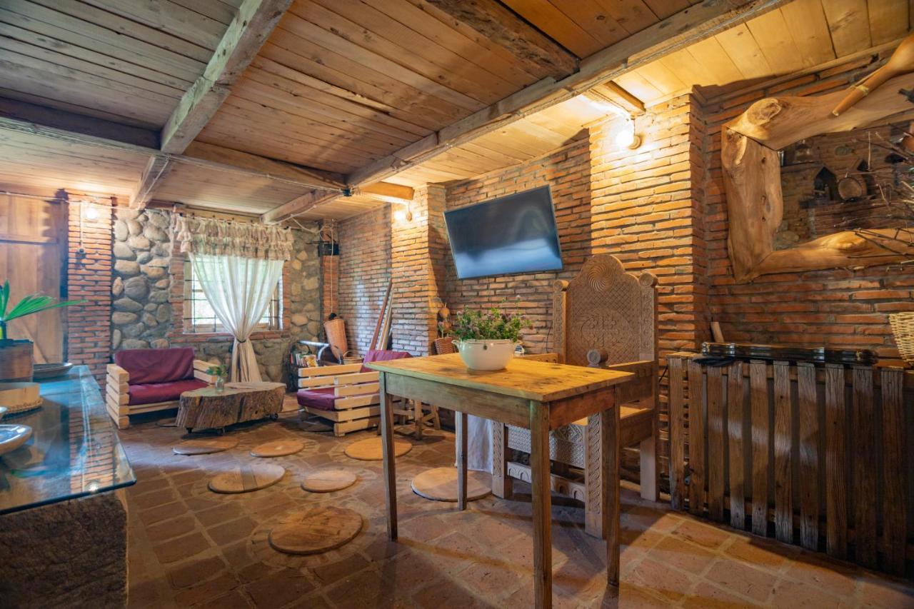Menabde Winery Hotel Ozurget'i Luaran gambar